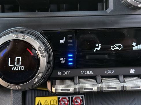 New 2026 Toyota 4Runner Limited AWD/4WD image 23