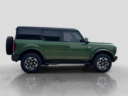 Used 2024 Ford Bronco Outer Banks AWD/4WD image 7