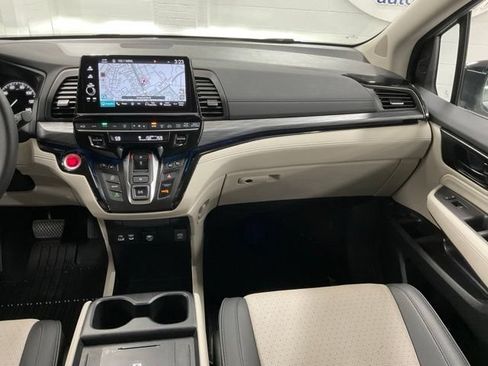 Certified 2026 Honda Odyssey Elite image 20