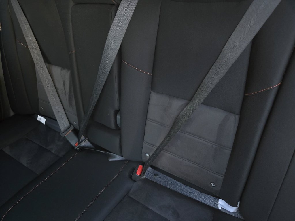 Certified 2024 Nissan Sentra SR FWD image 11