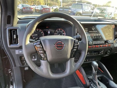 New 2026 Nissan Frontier Pro-X w/ Pro-X Convenience Package image 19