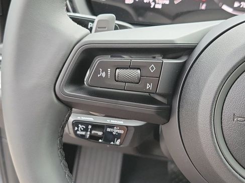 New 2026 Porsche Cayenne image 28