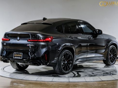 Used 2024 BMW X4 M40i w/ Shadowloine Package image 10