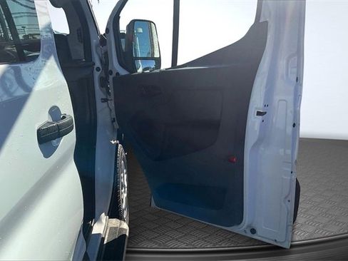 Certified 2023 Ford Transit 250 Low Roof w/ Exterior Upgrade Package image 23