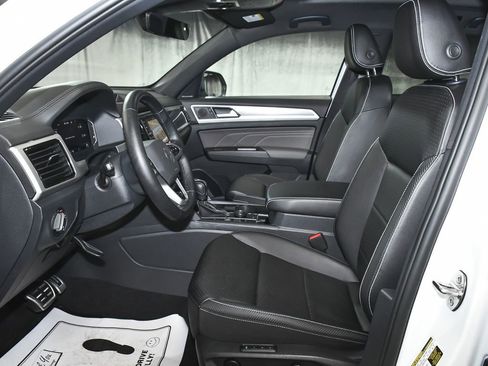 Used 2023 Volkswagen Atlas Cross Sport SEL R-Line image 45