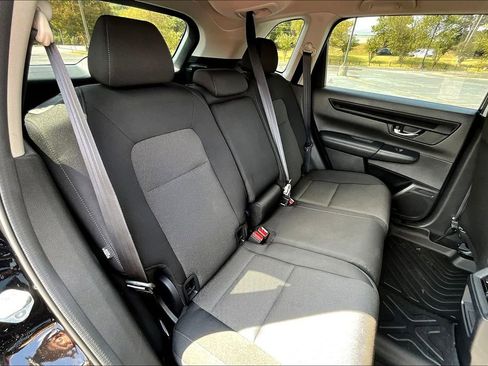 Used 2023 Honda CR-V LX image 27