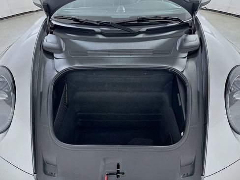Used 2024 Porsche 911 Carrera S image 30