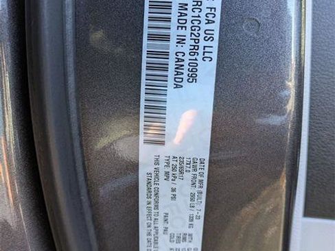 Certified 2023 Chrysler Voyager LX image 31