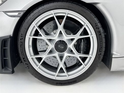 Used 2025 Porsche 718 Boxster Spyder RS image 33