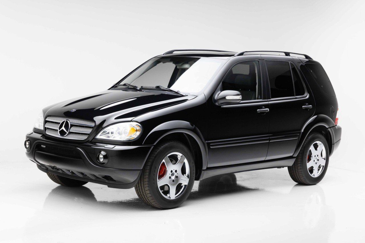 Used 2002 Mercedes-Benz ML 55 AMG 4MATIC image 9