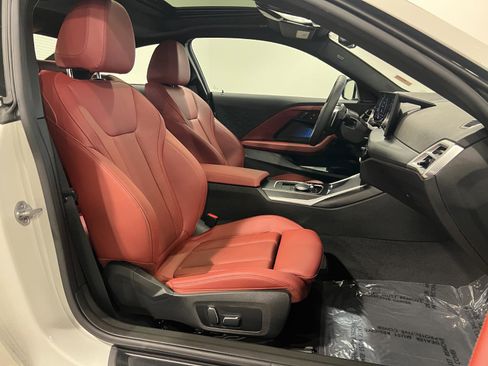 Used 2025 BMW 230i xDrive Coupe w/ Convenience Package image 31