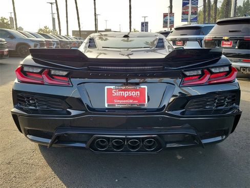 New 2025 Chevrolet Corvette Z06 image 18