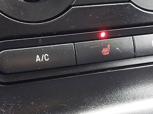 Used 2008 Ford Mustang Premium image 16