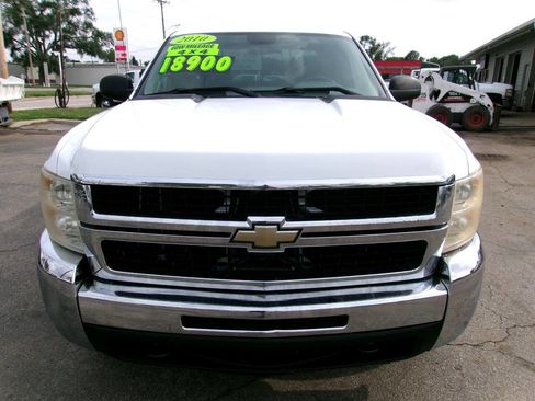 Used 2010 Chevrolet Silverado 2500 W/T image 8