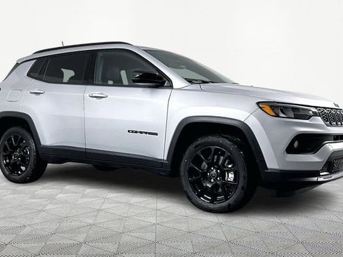 New 2026 Jeep Compass Latitude AWD/4WD image 3