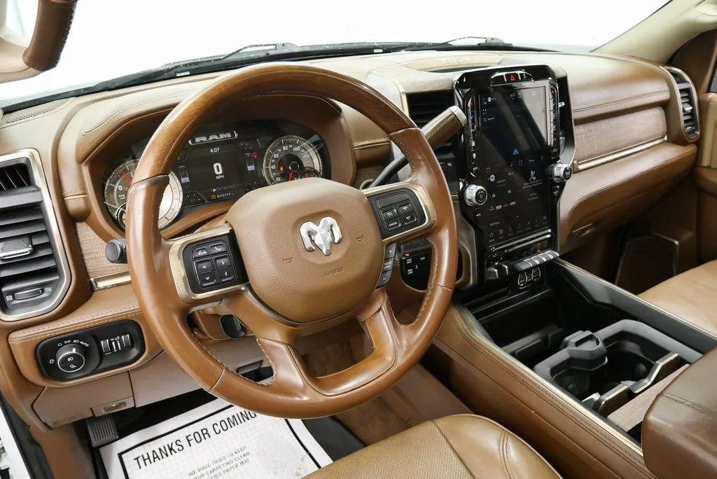 Used 2022 RAM 3500 Limited AWD/4WD image 12