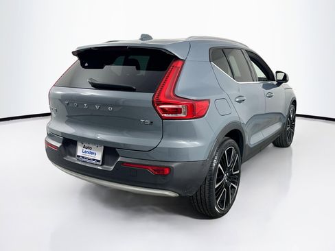 Used 2022 Volvo XC40 T5 Inscription w/ Advanced Package AWD/4WD image 5