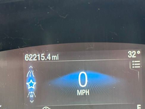 Used 2020 Ford Escape SEL image 22