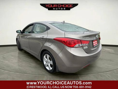 Used 2013 Hyundai Elantra GLS w/ Preferred Pkg FWD image 3