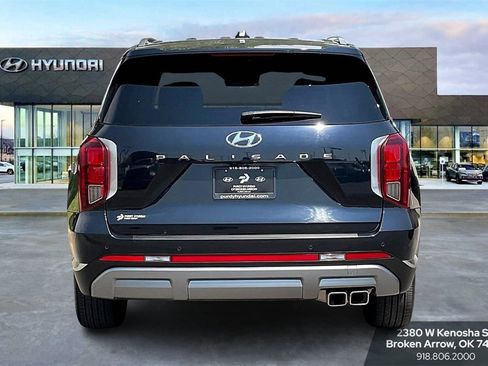 Certified 2025 Hyundai Palisade Limited image 4