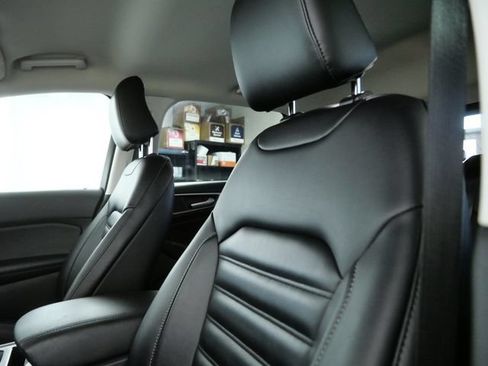 Certified 2023 Ford Edge SEL w/ Convenience Package AWD/4WD image 18