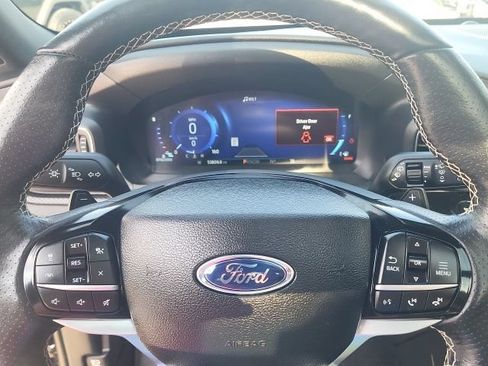 Used 2024 Ford Explorer ST w/ Technology Package AWD/4WD image 13