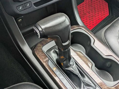 Used 2017 GMC Canyon SLT w/ Trailering Package image 32