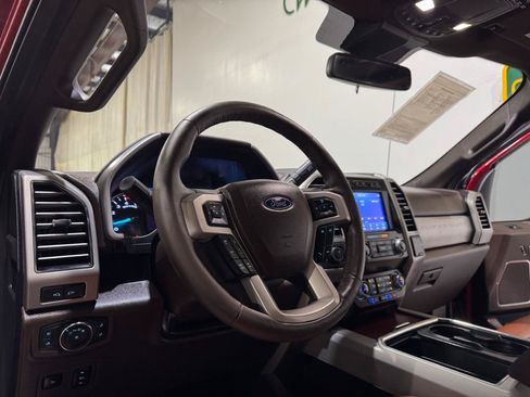 Used 2020 Ford F250 King Ranch w/ King Ranch Ultimate Package AWD/4WD image 11