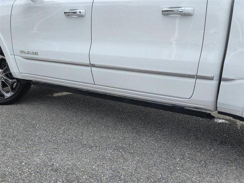 Used 2022 RAM 1500 Limited w/ Body Color Bumper Group image 29