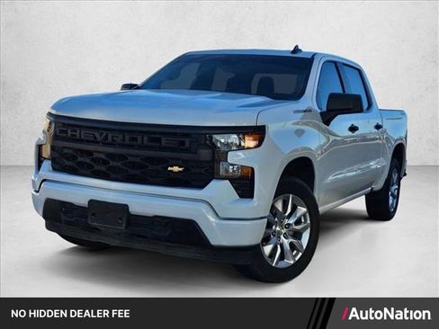 Used 2023 Chevrolet Silverado 1500 Custom AWD/4WD image 1