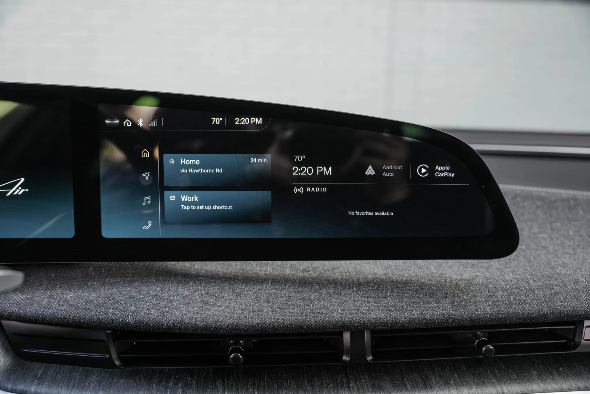 Used 2024 Lucid Air Touring AWD/4WD image 17