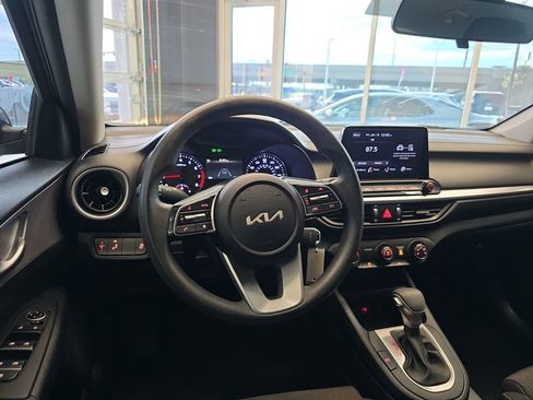 Used 2024 Kia Forte LXS w/ LXS Technology Package image 15