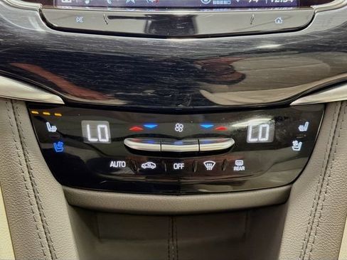 Certified 2024 Cadillac XT6 Premium Luxury w/ Technology Package AWD/4WD image 14