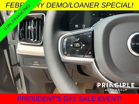 New 2026 Volvo XC90 B5 Core image 20