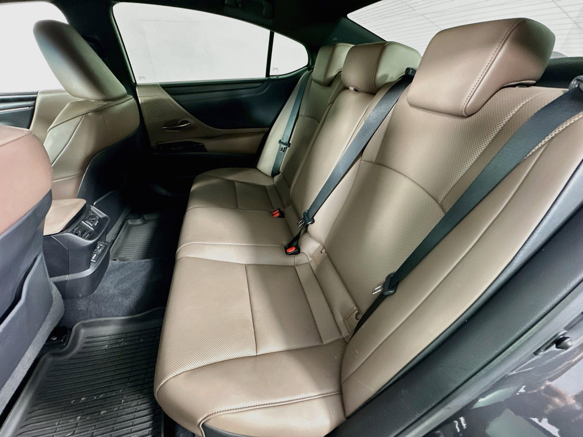 Used 2022 Lexus ES 350 w/ Premium Package FWD image 25