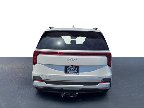 New 2026 Kia Carnival EX FWD image 10