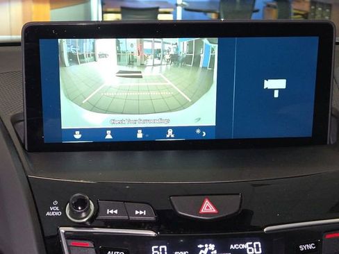 Used 2025 Acura RDX w/ Technology Package image 17