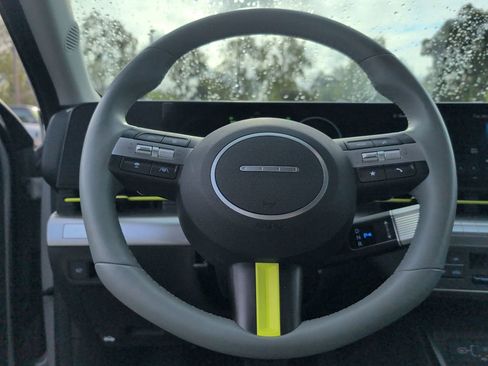 Certified 2024 Hyundai Kona Limited FWD image 16