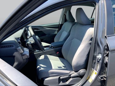 Certified 2025 Toyota Camry LE FWD image 7