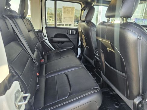 Used 2021 Jeep Wrangler Unlimited Sahara w/ Cold Weather Group image 14