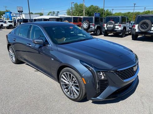 Used 2026 Cadillac CT5 Premium Luxury AWD/4WD image 2