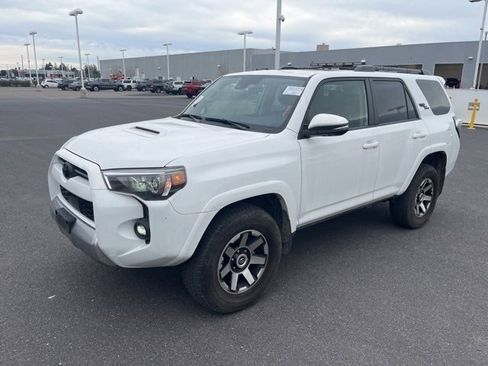 Used 2023 Toyota 4Runner TRD Off-Road Premium image 1