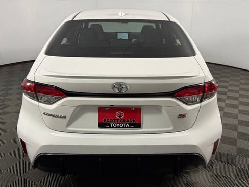 New 2026 Toyota Corolla SE image 6