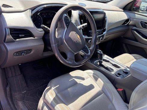 Used 2019 Chevrolet Traverse Premier w/ LPO, Floor Liner Package AWD/4WD image 7