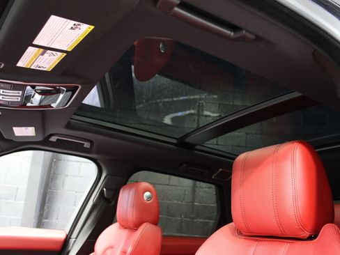 Used 2017 Land Rover Range Rover Sport Autobiography image 21