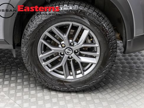 Used 2021 Nissan Rogue S AWD/4WD image 8