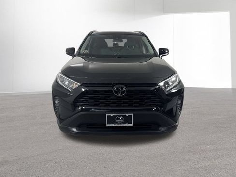 Used 2021 Toyota RAV4 XLE AWD/4WD image 24