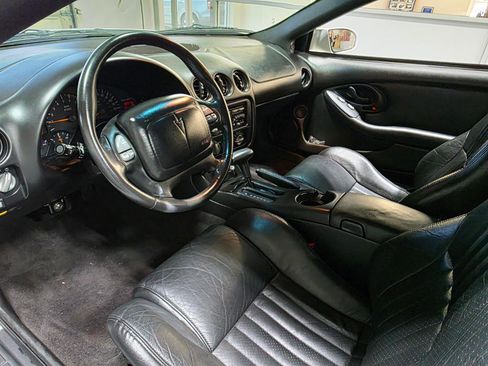 Used 2002 Pontiac Firebird Formula w/ Opt Pkg image 16