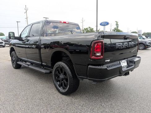 Used 2025 RAM 2500 Big Horn AWD/4WD image 7