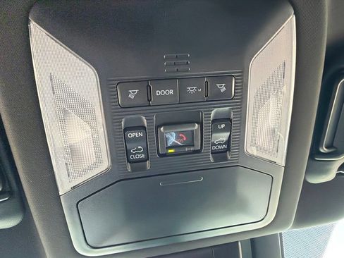 Used 2023 Toyota RAV4 XSE AWD/4WD image 34